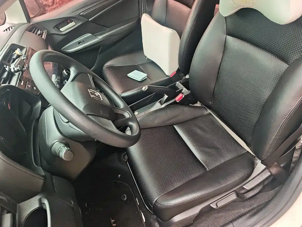 Honda Fit — миниатюра 11