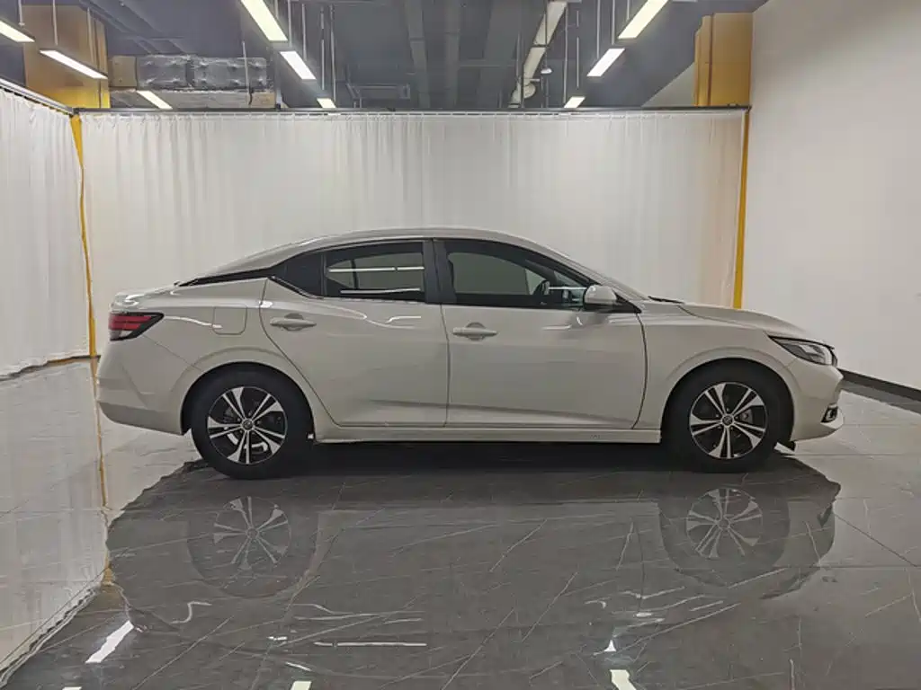 Nissan Sylphy — миниатюра 8