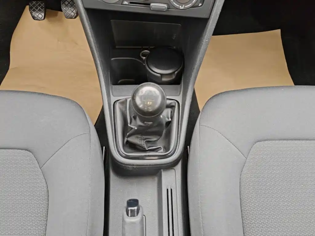 Volkswagen Santana — миниатюра 14