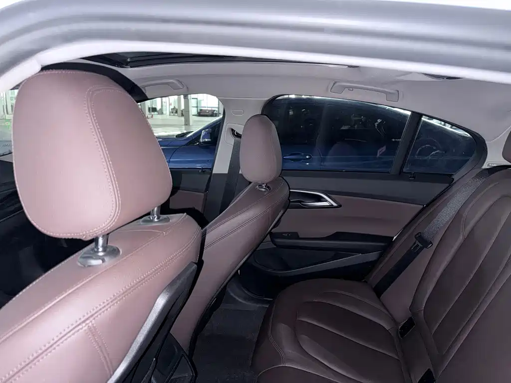 BMW 1 Series — миниатюра 11