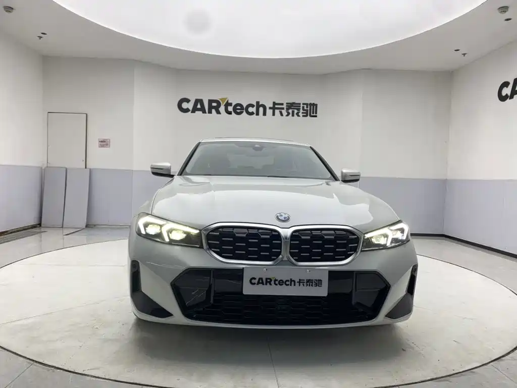 BMW 3 Series — миниатюра 3