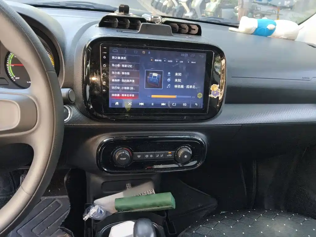 Roewe Clever — миниатюра 6