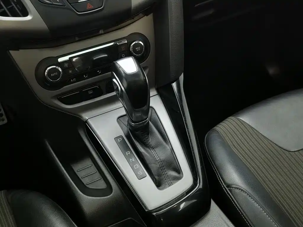 Ford Focus — миниатюра 13