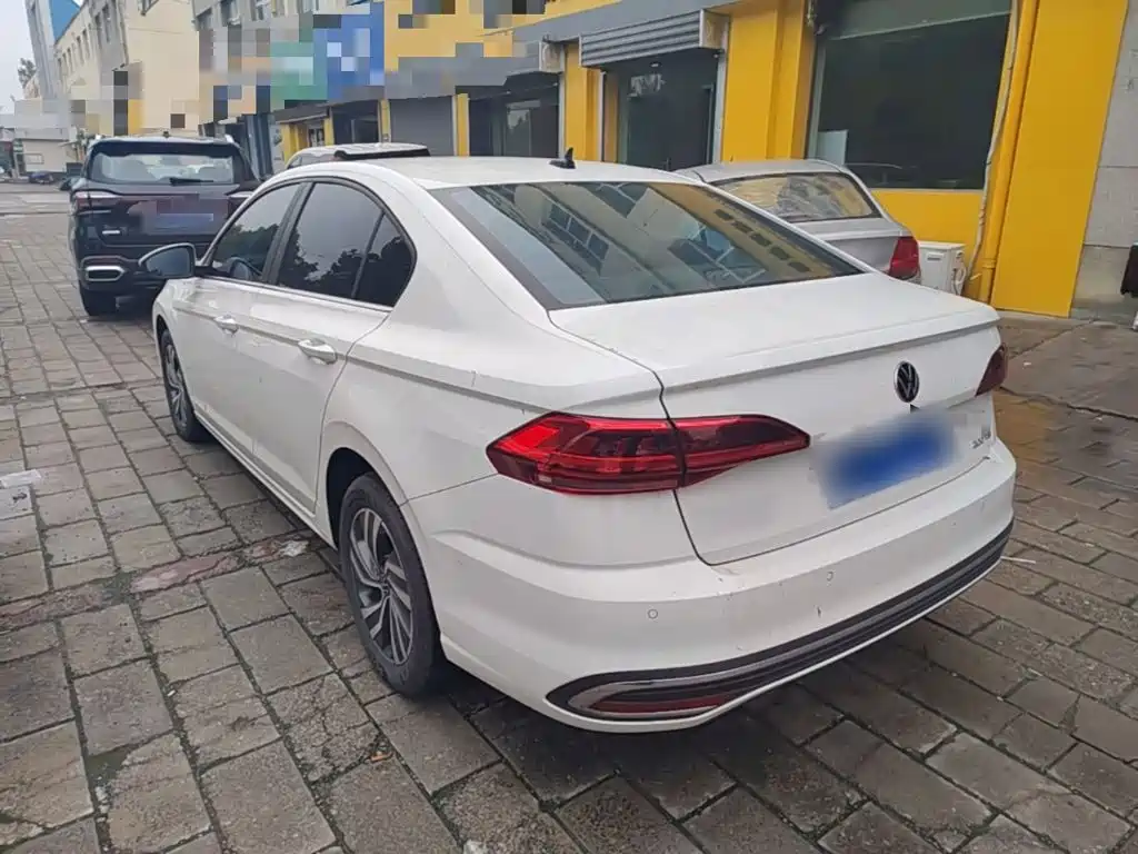 Volkswagen Bora — миниатюра 5