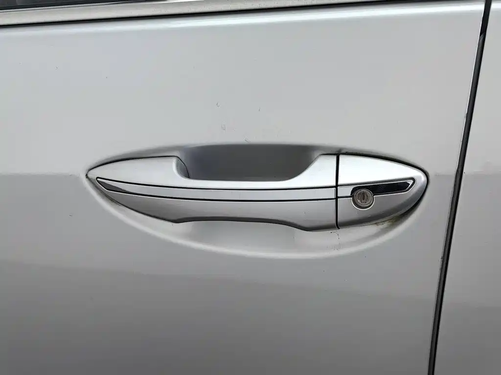 Toyota Corolla — миниатюра 18