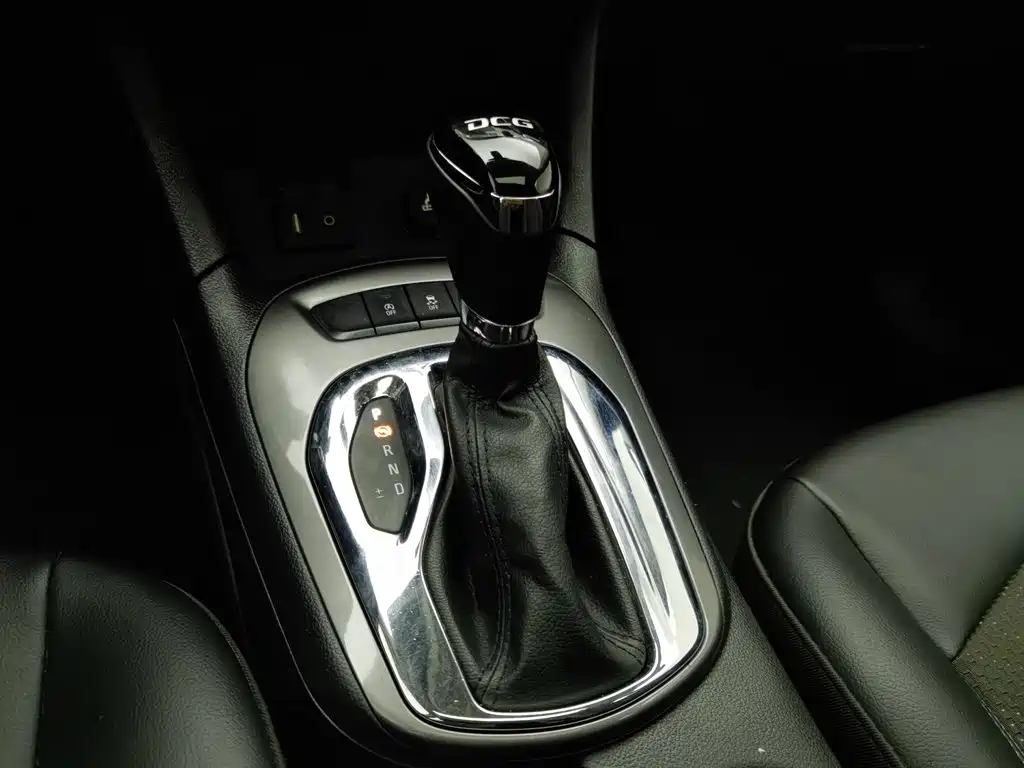 Chevrolet Cruze — миниатюра 13