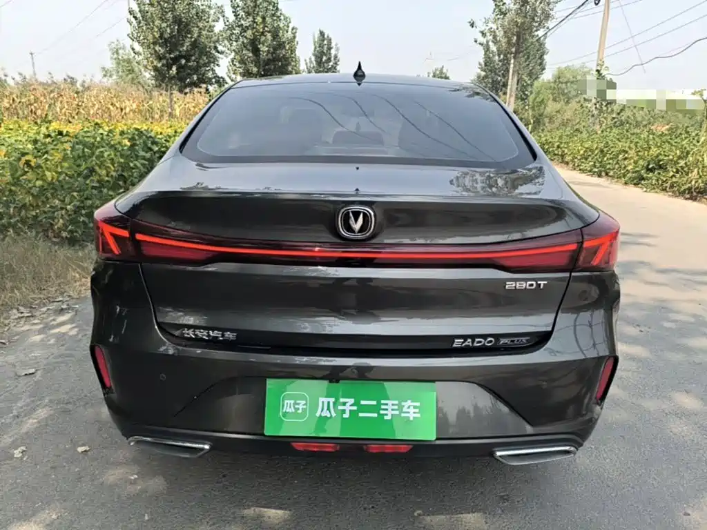 Changan Eado — миниатюра 6
