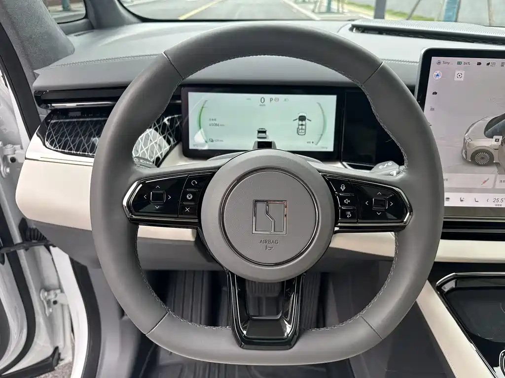 ZEEKR EXTREME KRYPTON 009