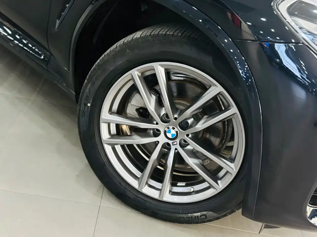 BMW X3 — миниатюра 10