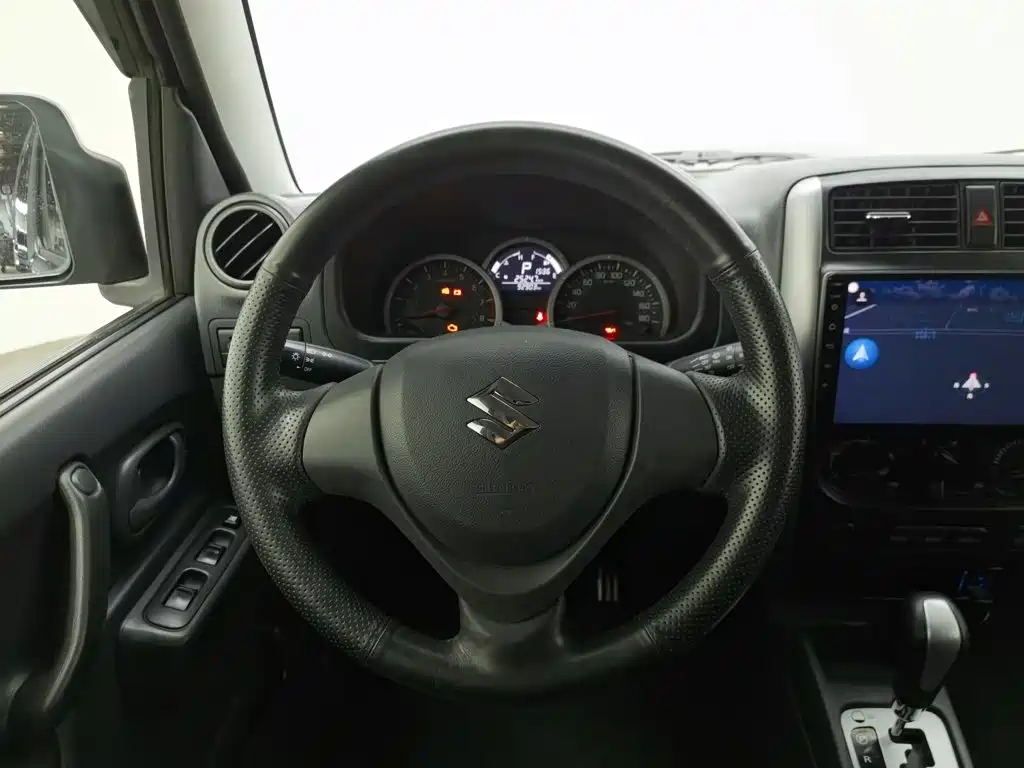 Suzuki Jimny — миниатюра 11