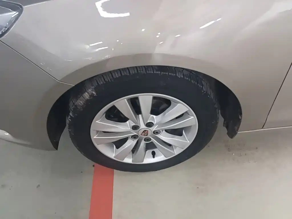 Roewe 360 — миниатюра 23