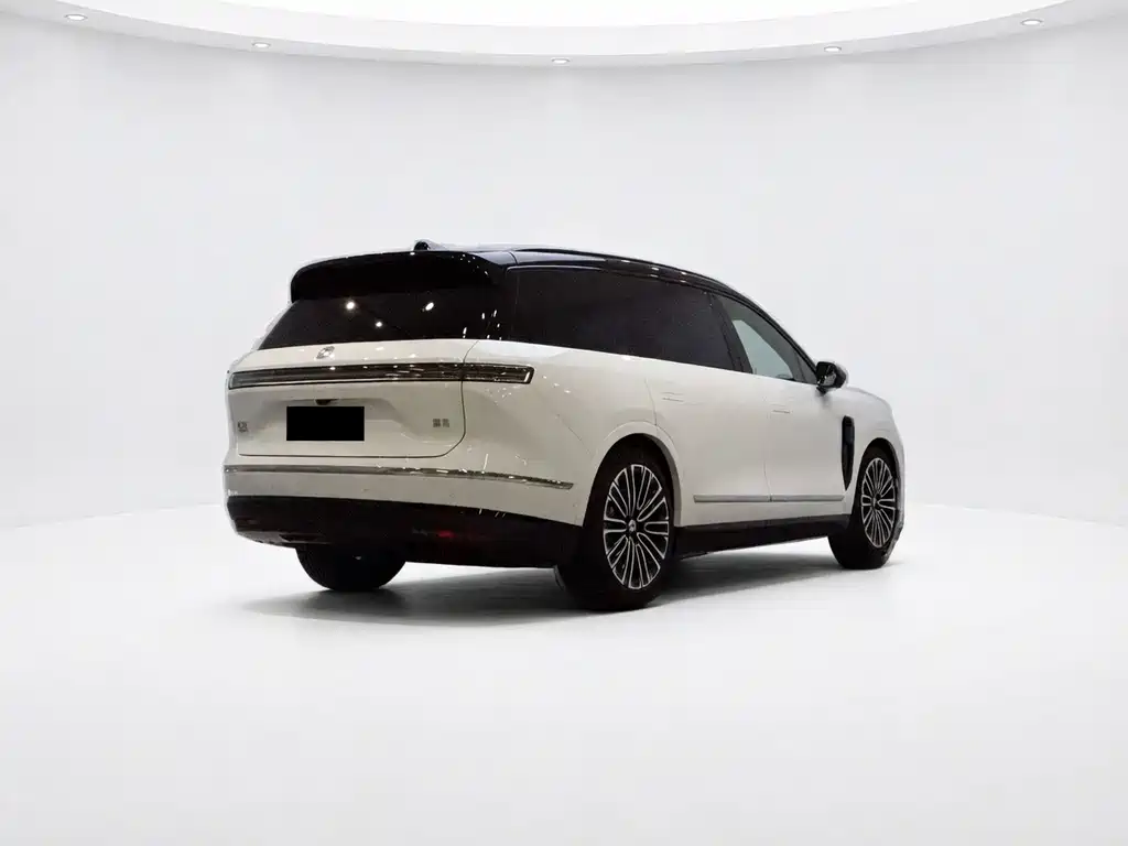 NIO ES8 2026 мест Executive