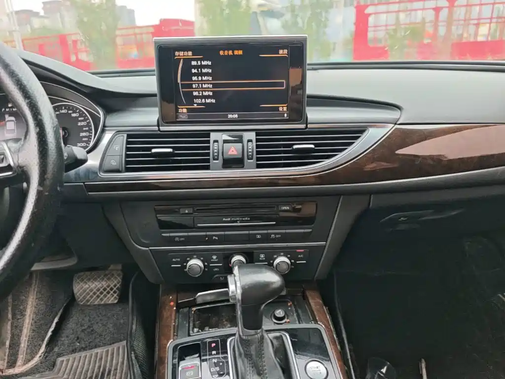 Audi A6L — миниатюра 13