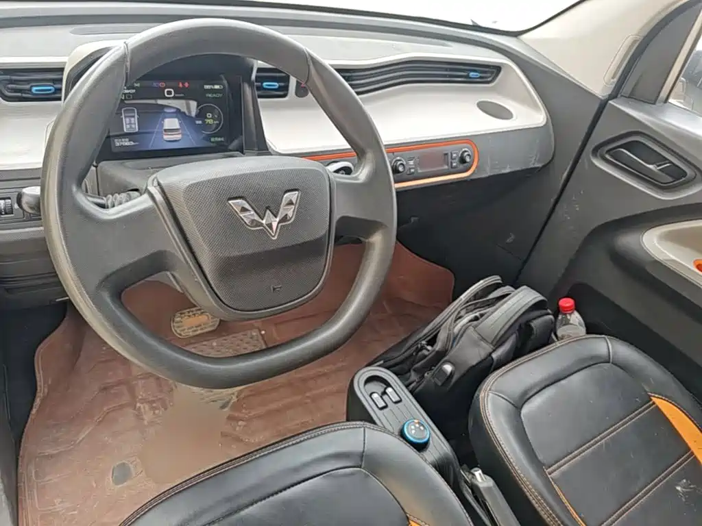 Wuling MINIEV — миниатюра 10