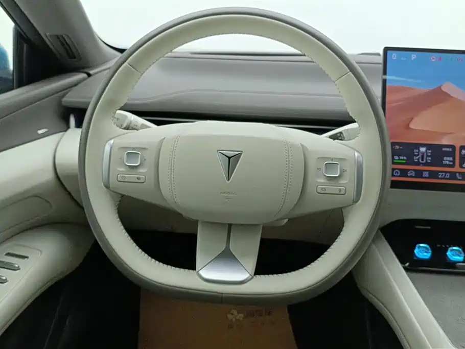 Changan Deepal DARK BLUE L07