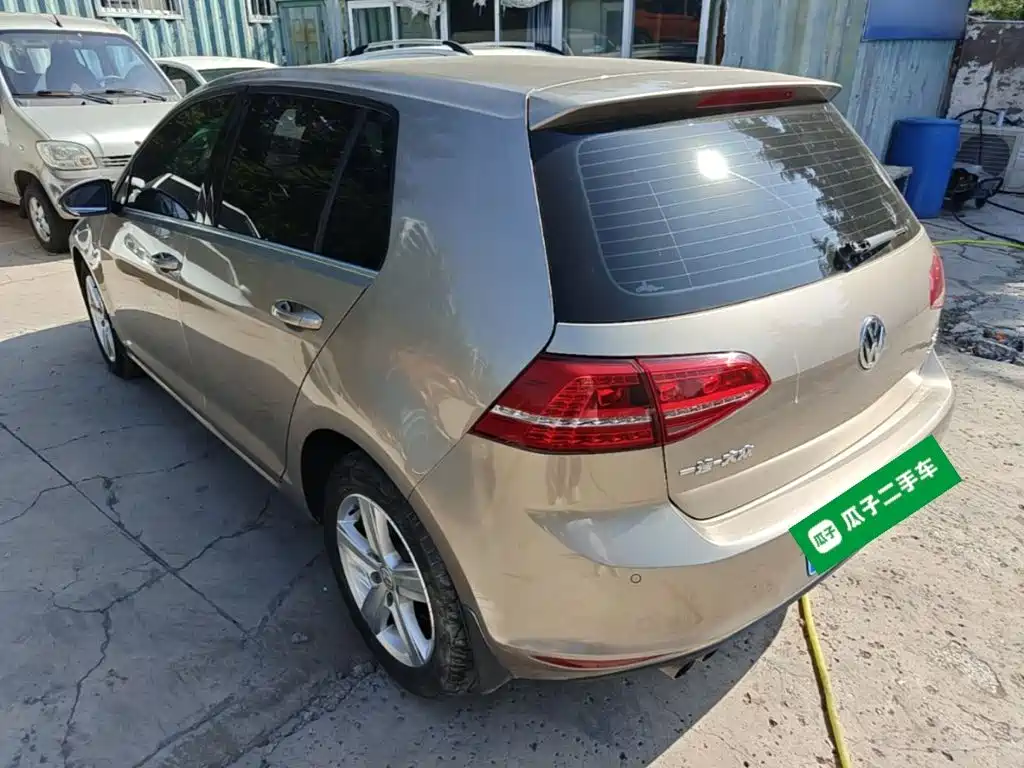Volkswagen Golf — миниатюра 5