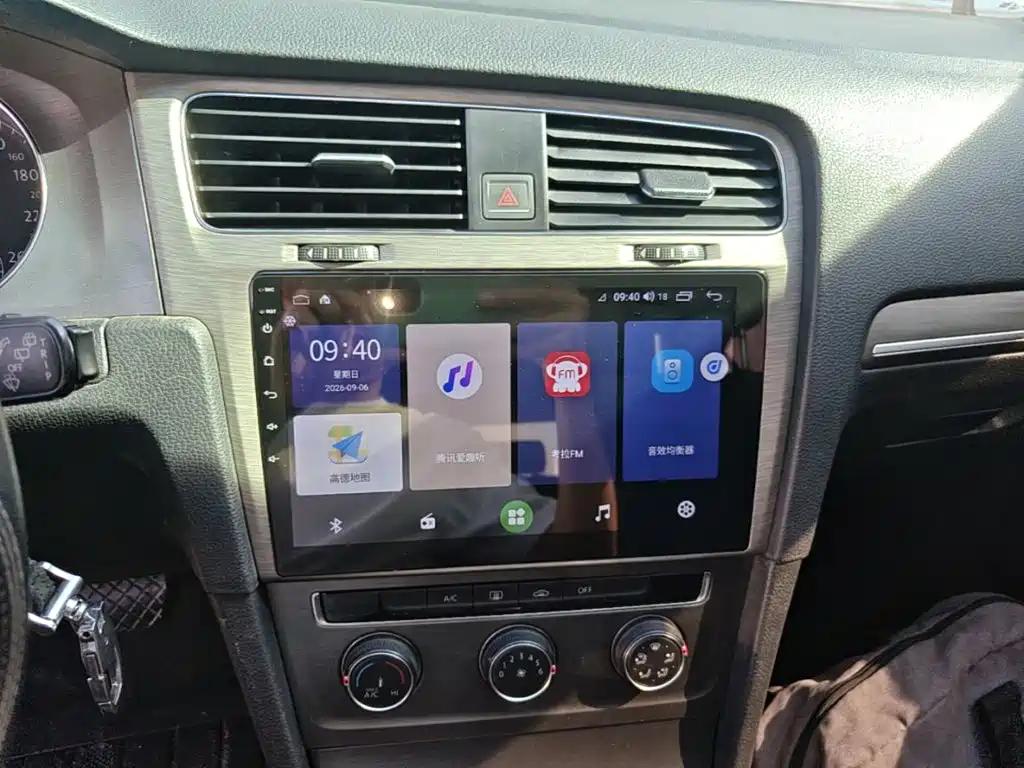 Volkswagen Golf — миниатюра 13
