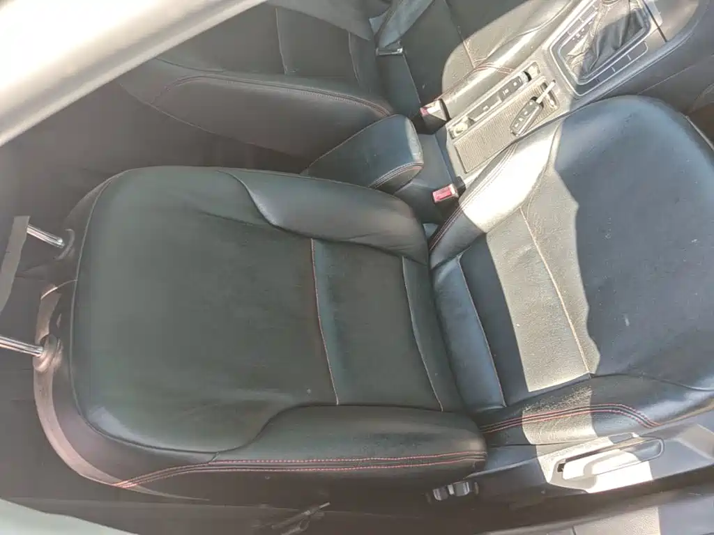 Volkswagen Golf — миниатюра 25