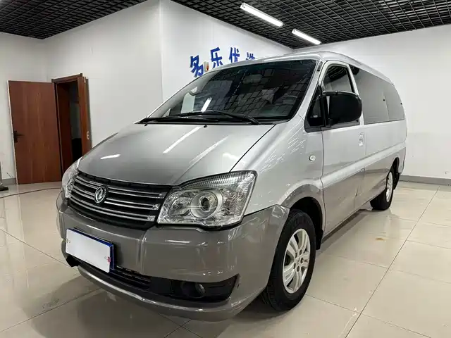 DONGFENG LINGZHI 2017