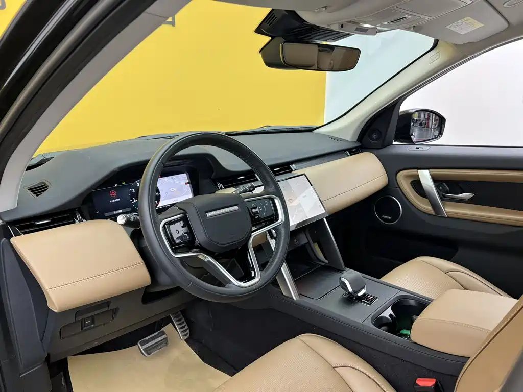 Land Rover Discovery Sport — миниатюра 35