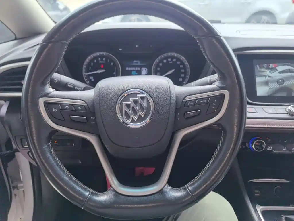 Buick GL6 — миниатюра 11