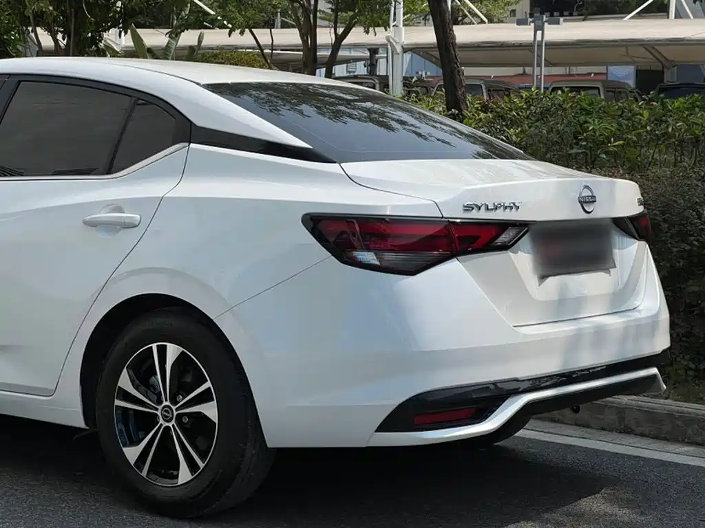 Nissan Sylphy — миниатюра 13