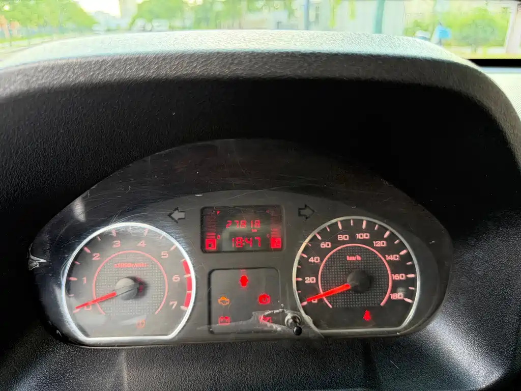 Wuling Journey — миниатюра 18