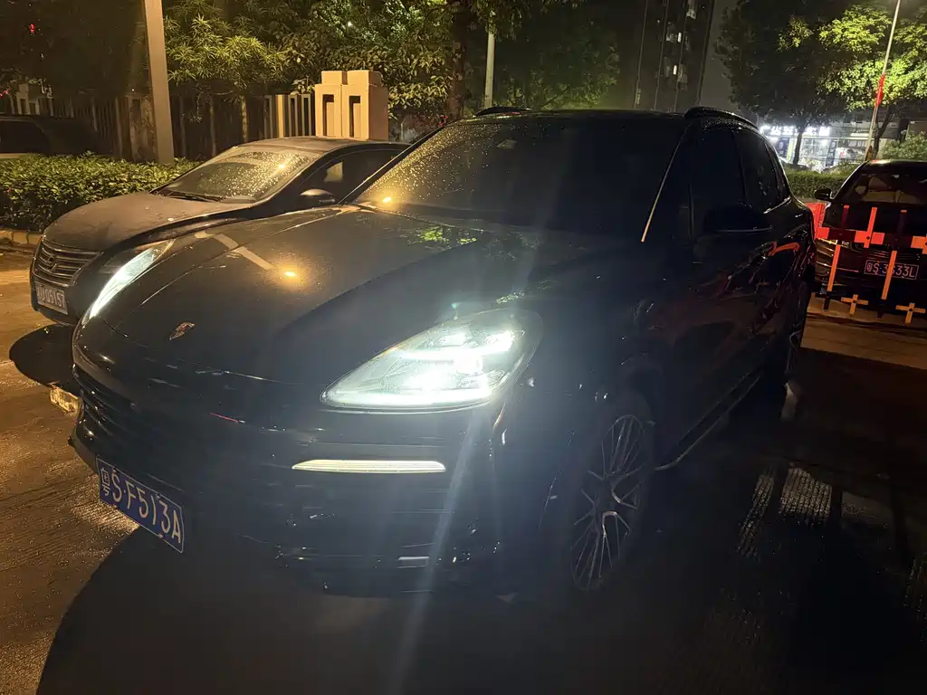 Porsche Cayenne 2019