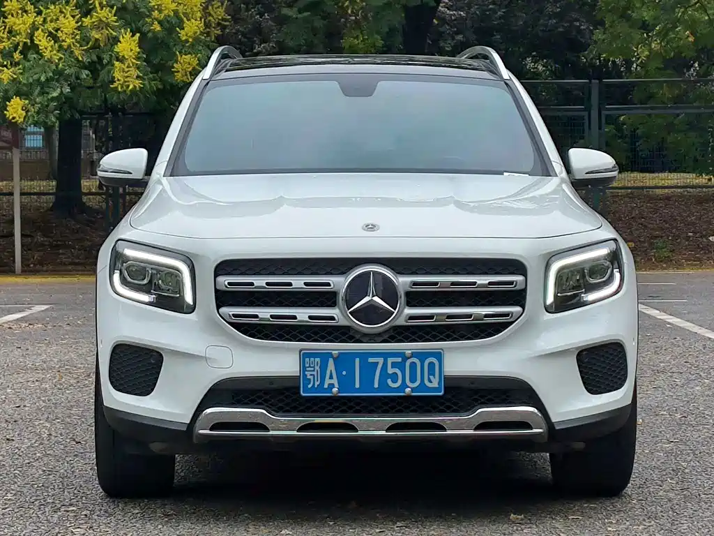 Mercedes-Benz GLB — миниатюра 2