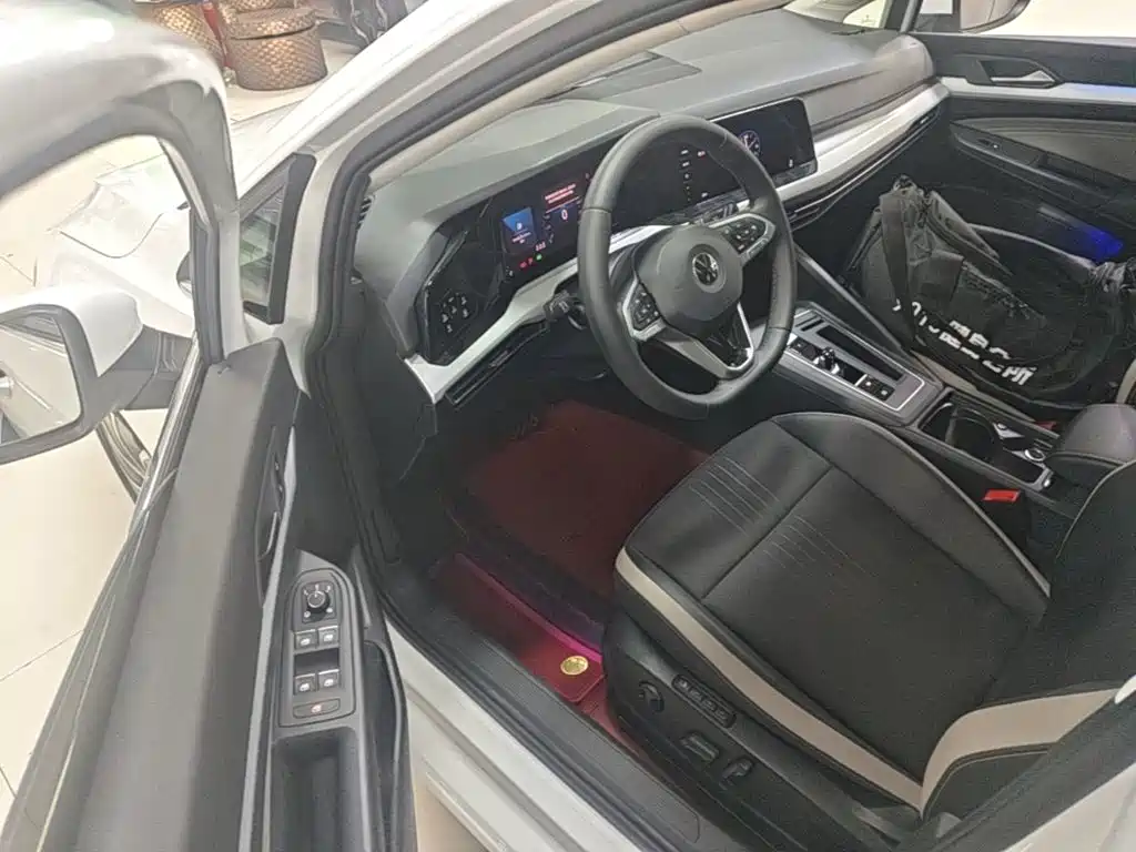 Volkswagen Golf — миниатюра 16