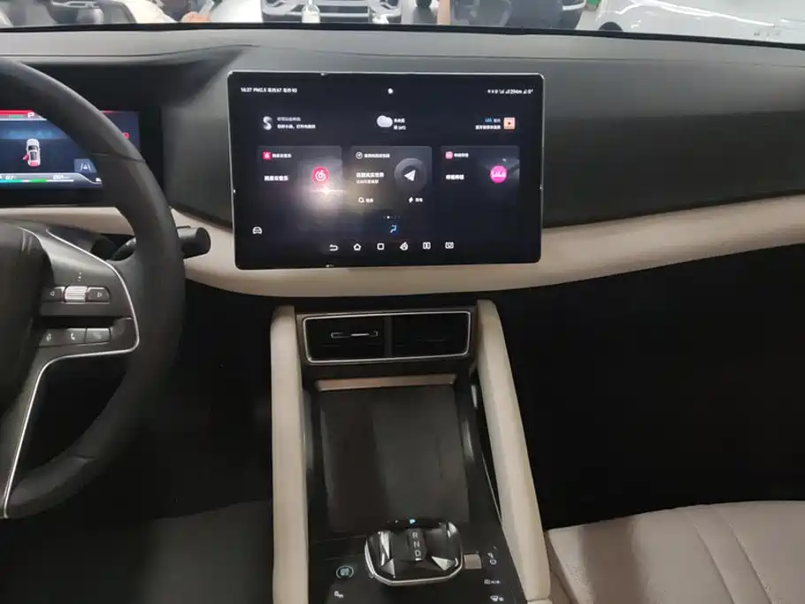 BYD Yuan UP — миниатюра 13