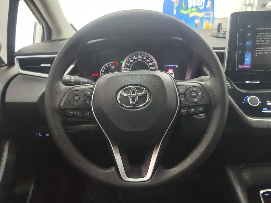 Toyota Corolla — миниатюра 15