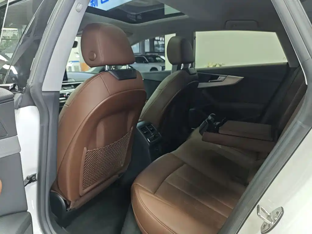 Audi A5 (Import) — миниатюра 7