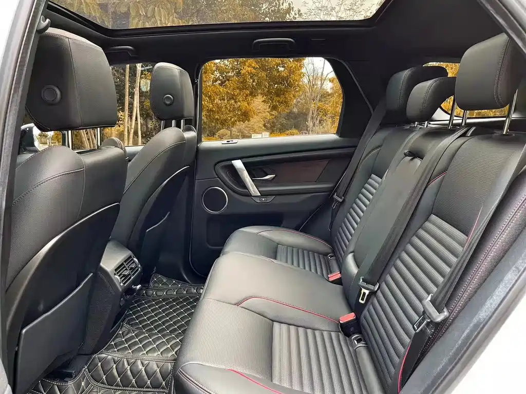 LAND ROVER DISCOVER SPORTS