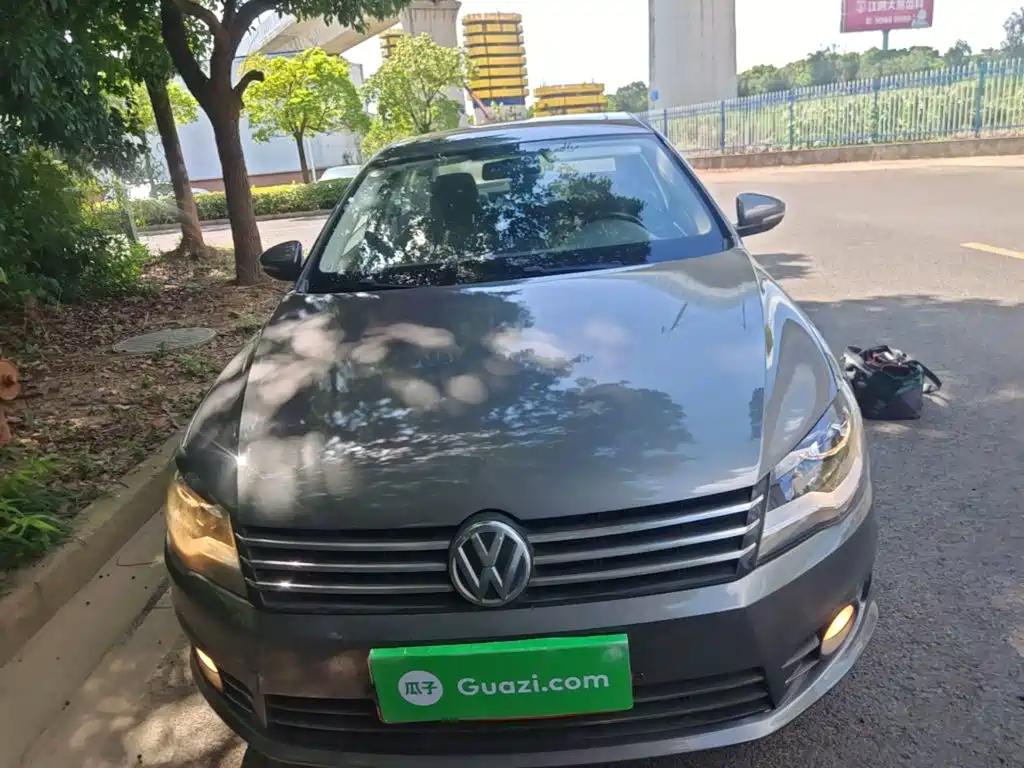 Volkswagen Bora — миниатюра 3