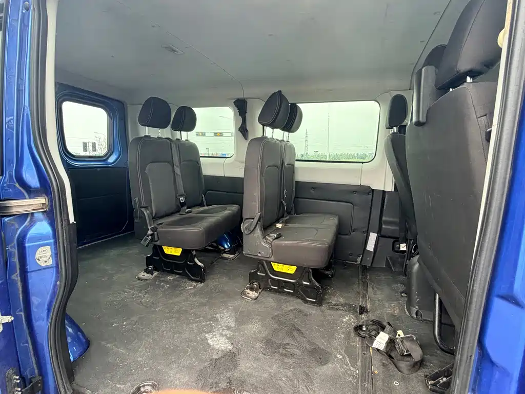 IVECO Ousheng — миниатюра 6