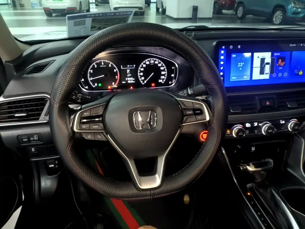 Honda Accord — миниатюра 11