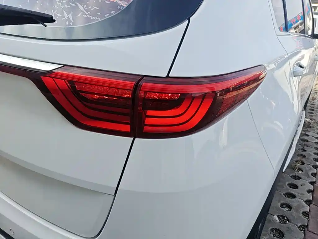 Kia KX5 — миниатюра 8