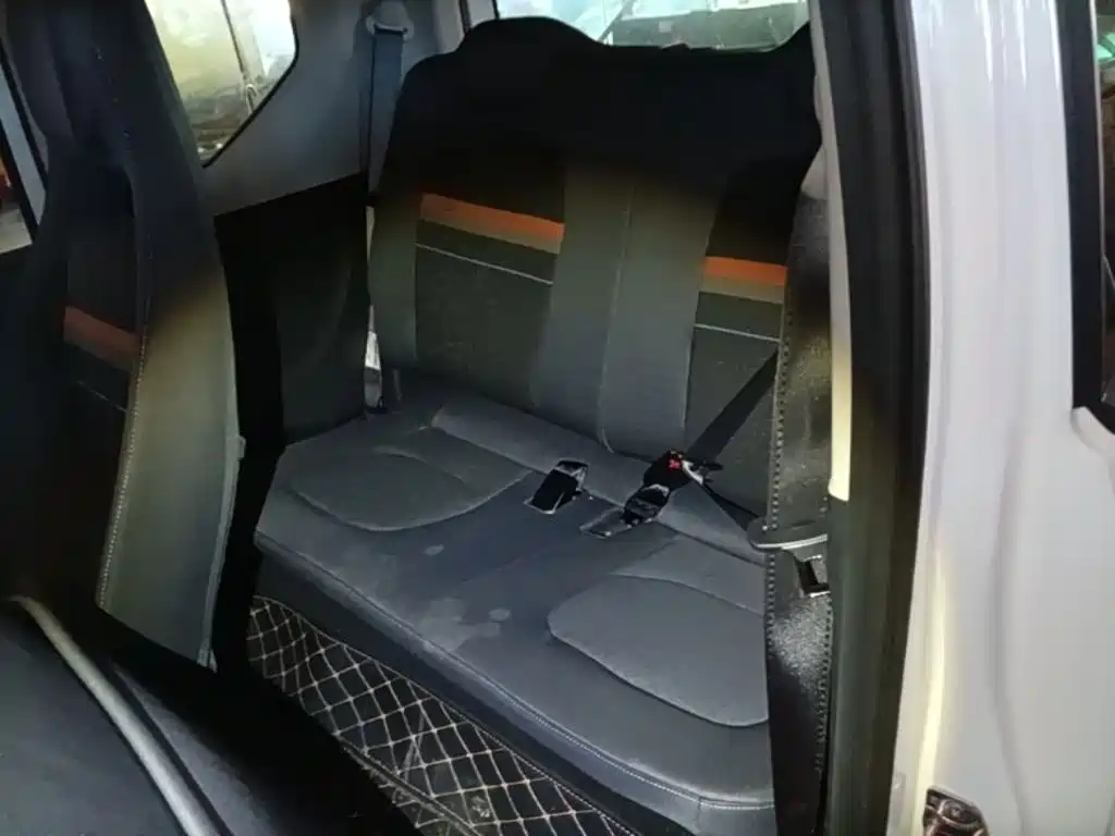 Wuling MINIEV — миниатюра 17