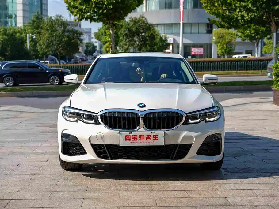 BMW 3 Series — миниатюра 2