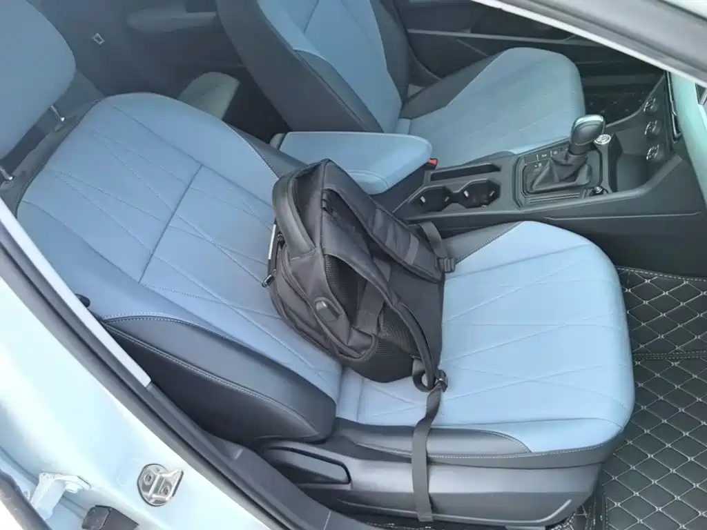 Volkswagen Lavida — миниатюра 25