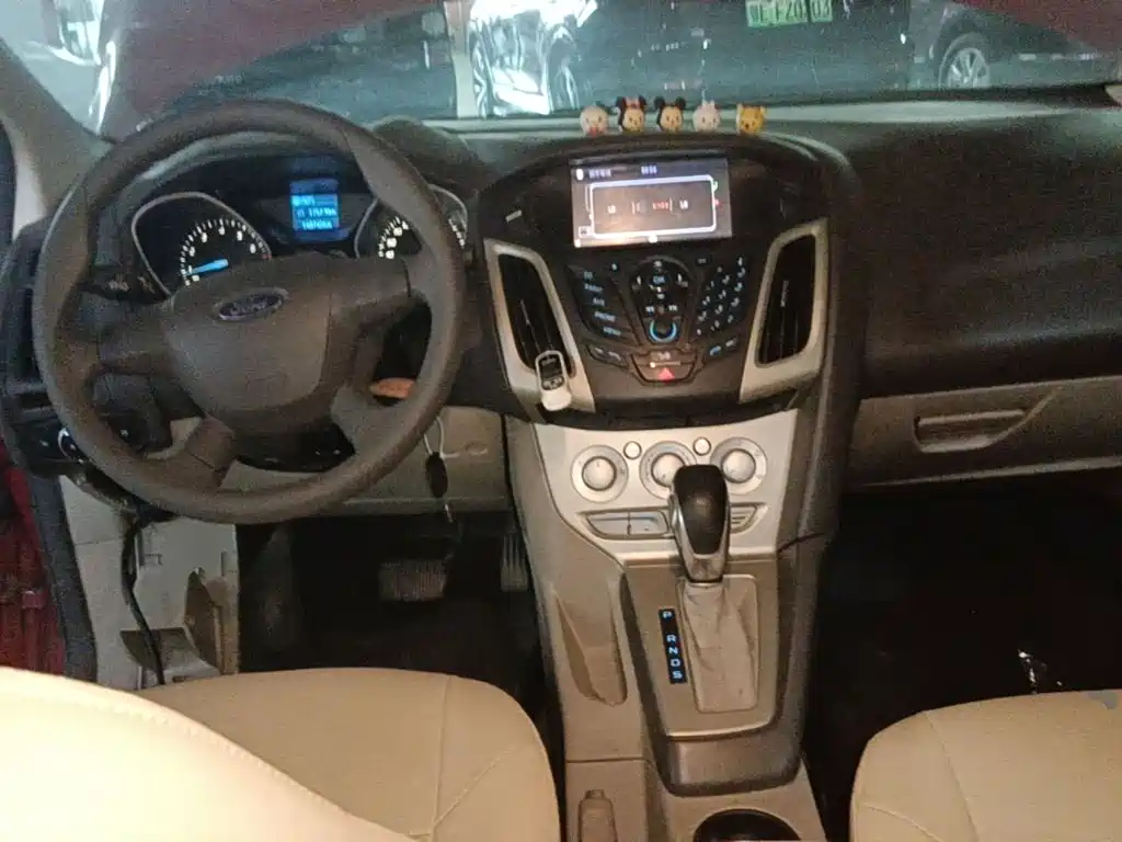 Ford Focus — миниатюра 10