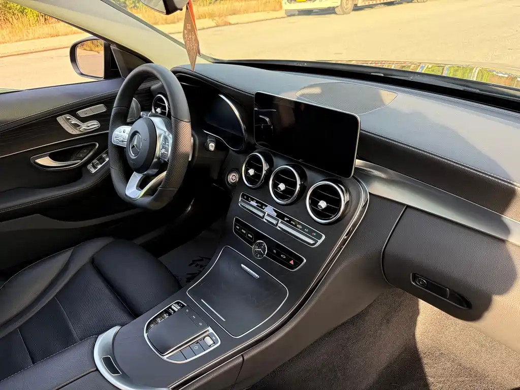 Mercedes-Benz C-Class — миниатюра 15