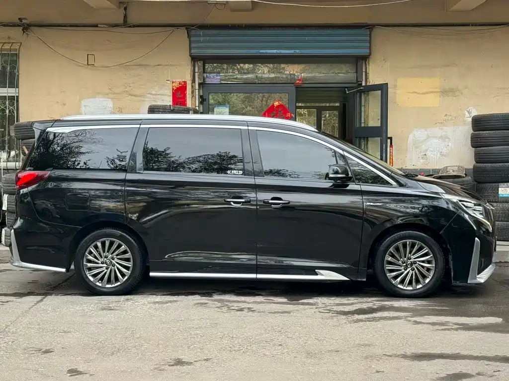 GAC Motor Trumpchi M8 — миниатюра 5