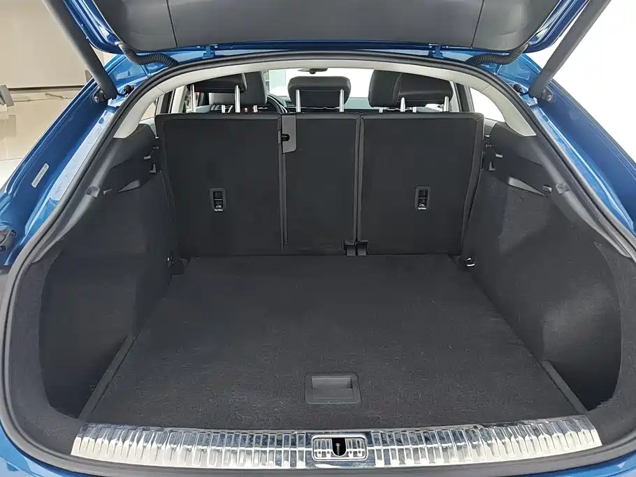 Audi Q3 Sportback — миниатюра 4