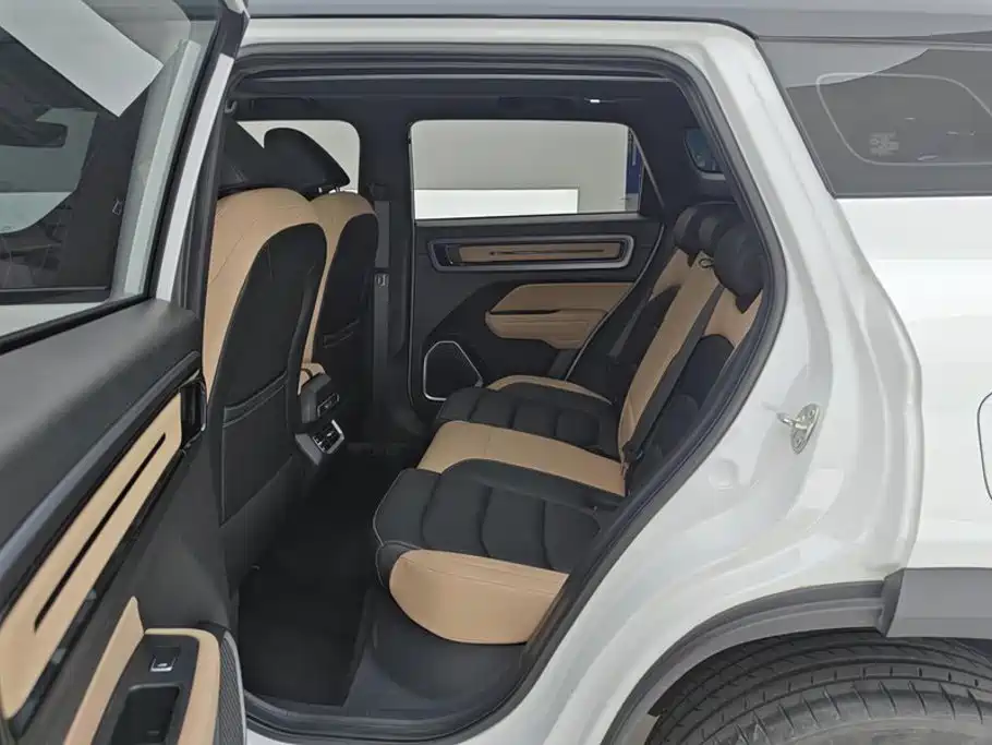 Geely Icon — миниатюра 11