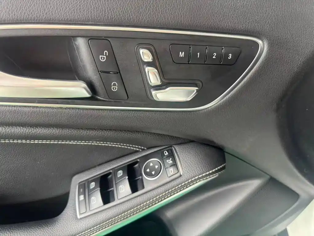 Mercedes-Benz GLA — миниатюра 7