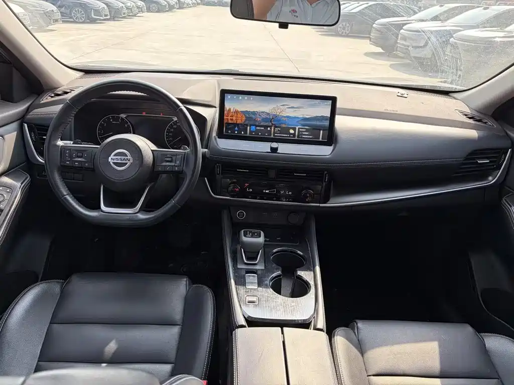 Nissan X-Trail — миниатюра 9