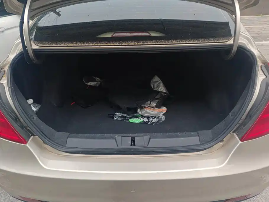 Geely Emgrand — миниатюра 4
