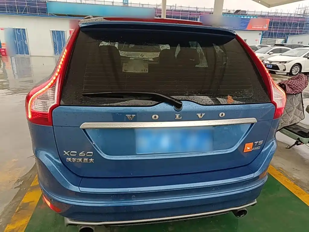Volvo XC60 — миниатюра 6
